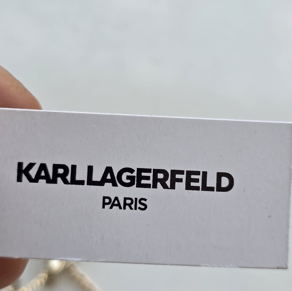 KARL LAGERFELD PARIS Gold-Tone Imitation Pearl Lariat Necklace 16" + 3" extender - Picture 8 of 9